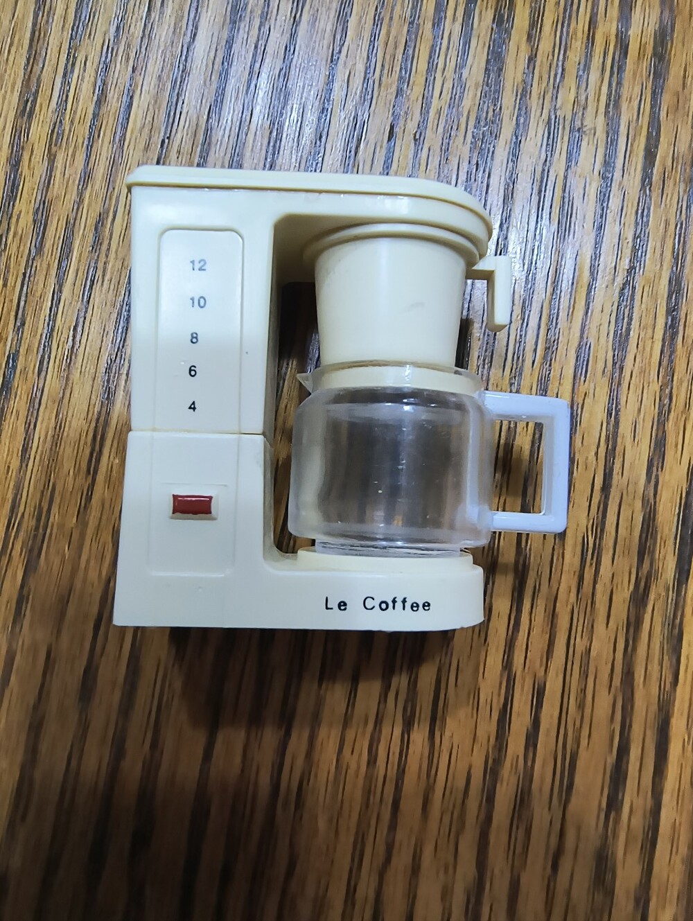 Vintage 1991 ACME coffee pot magnet